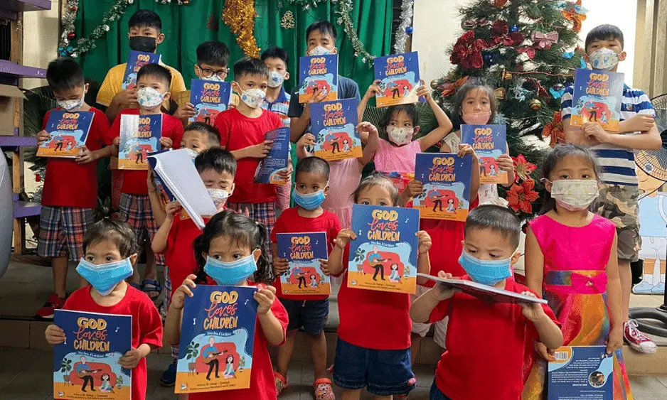 God Loves the Children Book Tour 1
